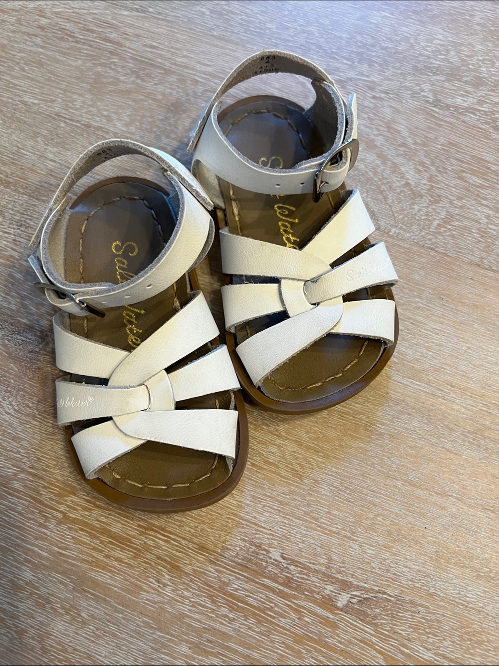 Salt safer sandals Size 4 baby EUC
